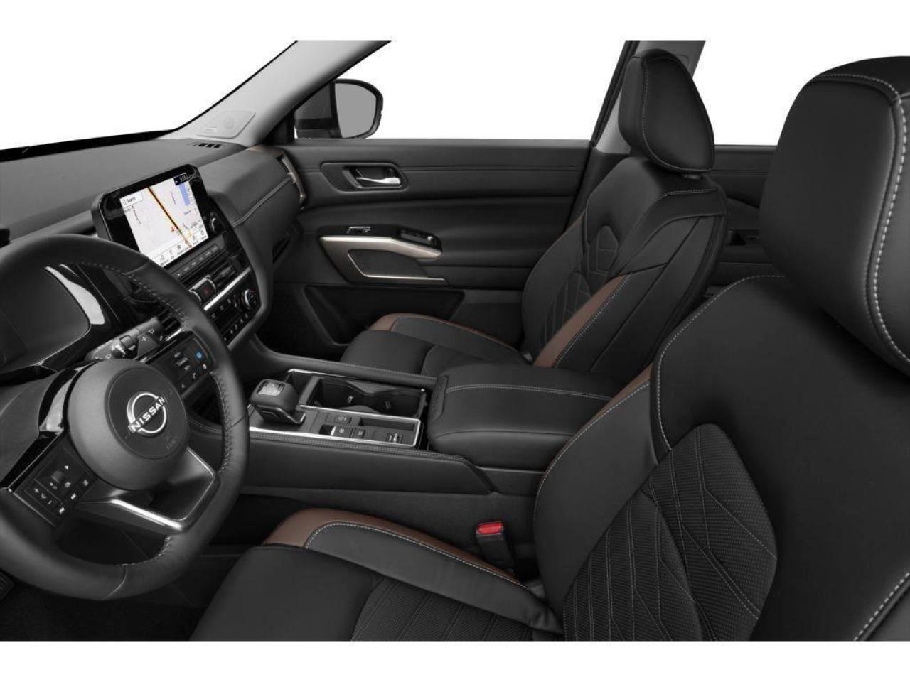 2025 Nissan Pathfinder Platinum Photo