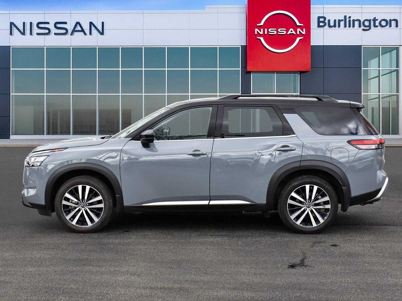 2025 Nissan Pathfinder PLATINUM, 8 PASSENGER, BOSE AUDIO, HEATED SEATS Photo2