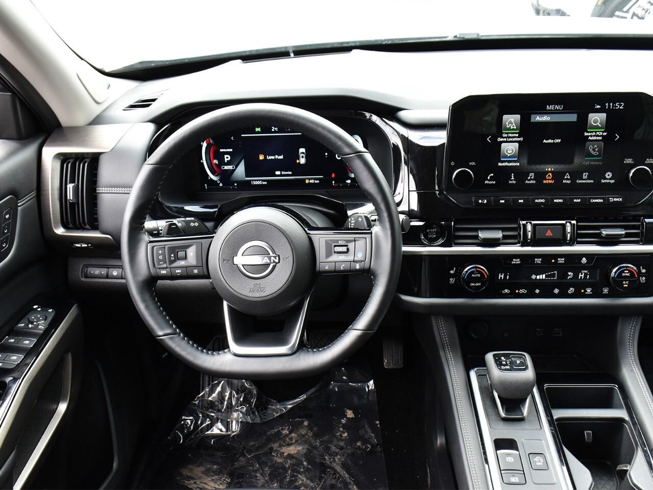 2025 Nissan Pathfinder PLATINUM, 8 PASSENGER, BOSE AUDIO, HEATED SEATS Photo