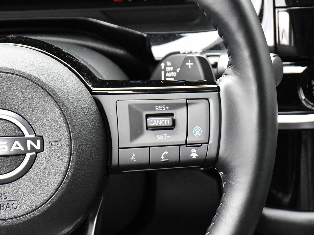 2025 Nissan Pathfinder PLATINUM, 8 PASSENGER, BOSE AUDIO, HEATED SEATS Photo