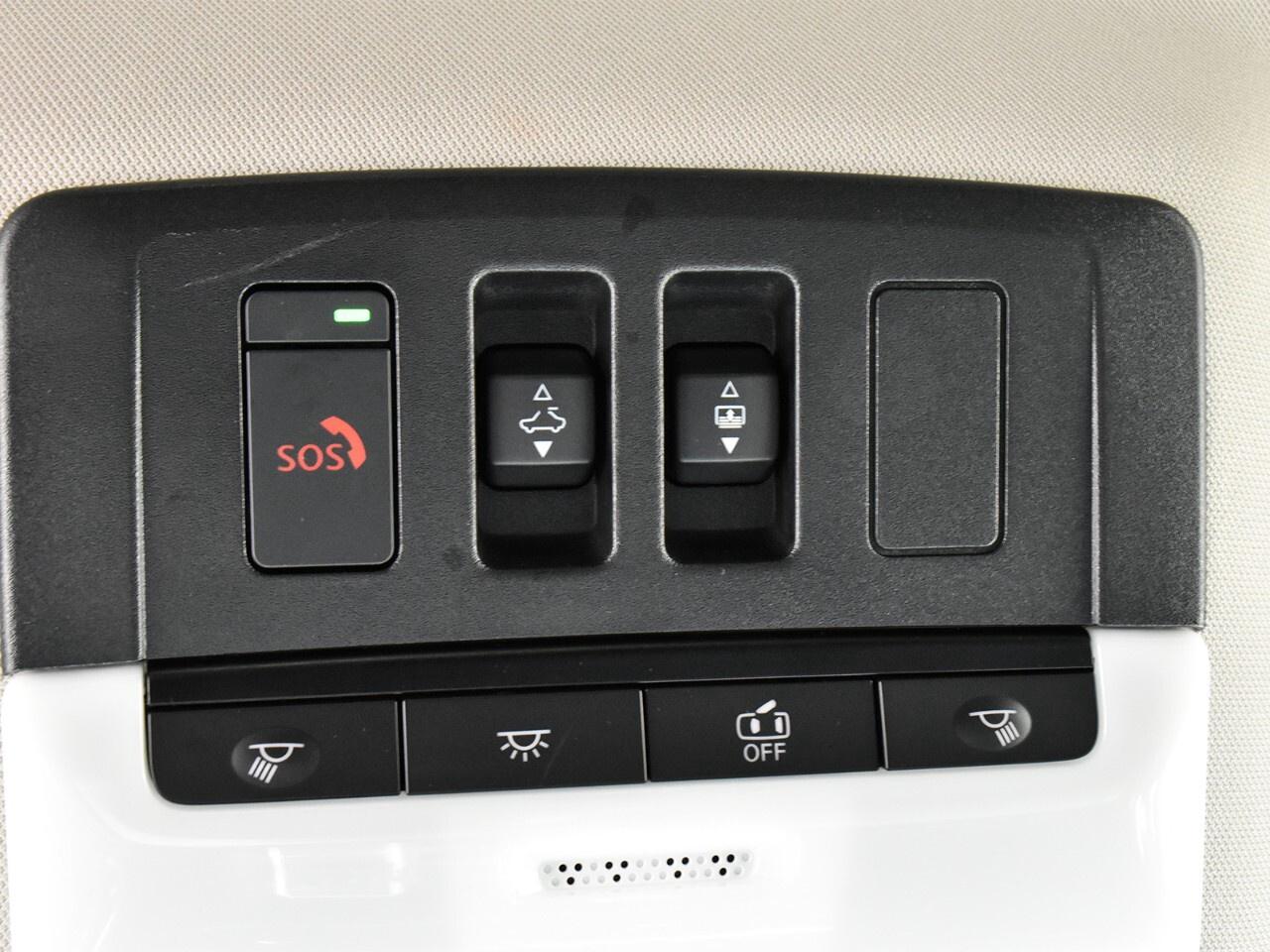 2025 Nissan Pathfinder PLATINUM, 8 PASSENGER, BOSE AUDIO, HEATED SEATS Photo