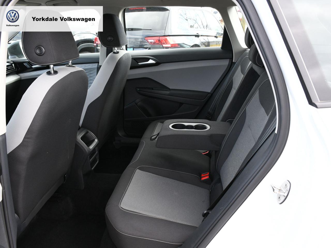 2022 Volkswagen Taos  Photo