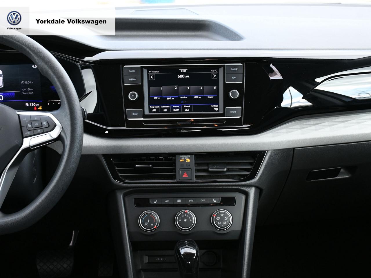 2022 Volkswagen Taos  Photo