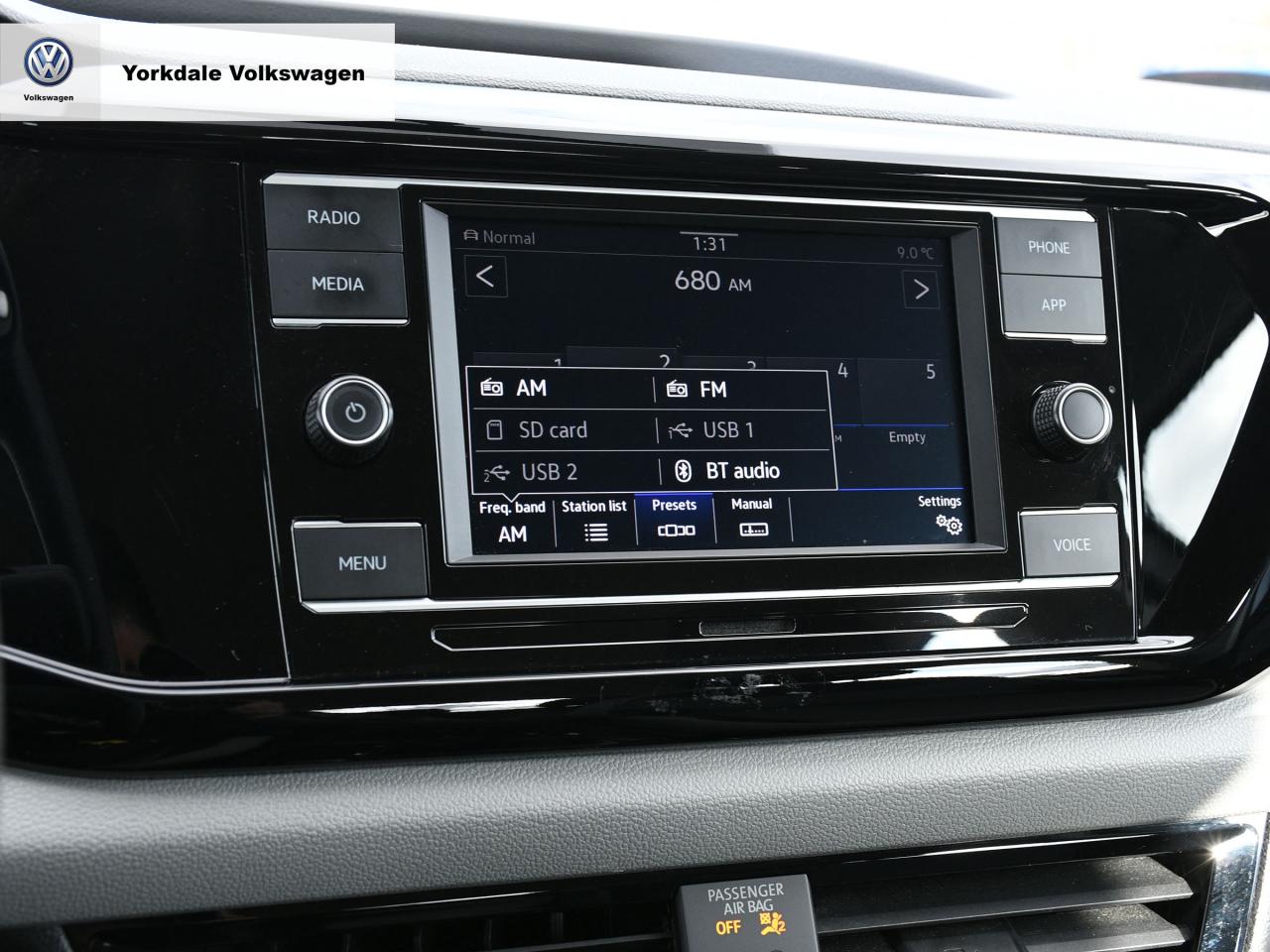 2022 Volkswagen Taos  Photo