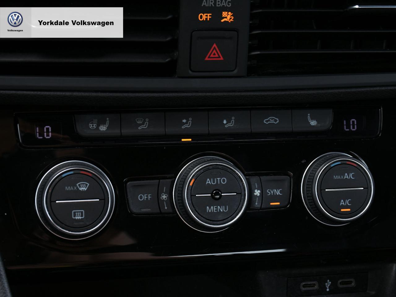 2021 Volkswagen Jetta  Photo