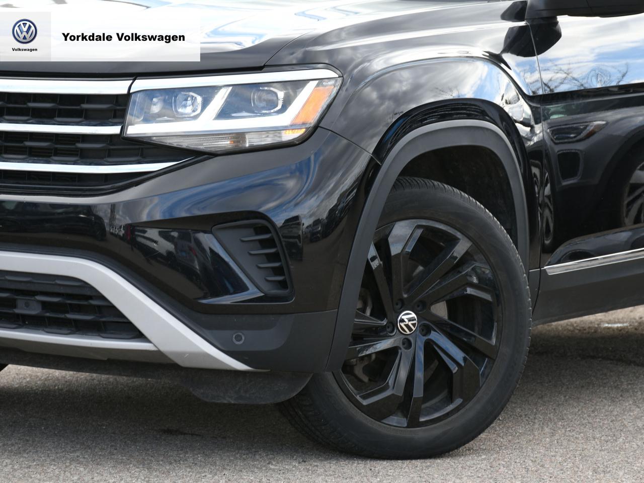 2022 Volkswagen Atlas "Year End Sale" Photo