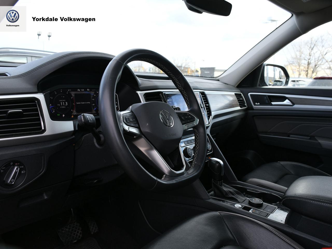 2022 Volkswagen Atlas "Year End Sale" Photo