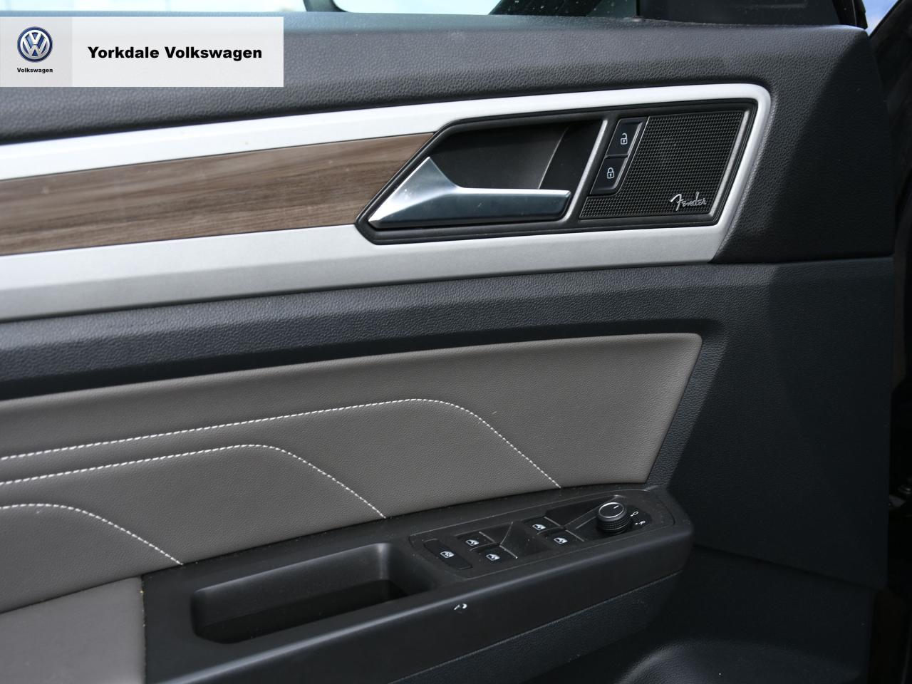 2022 Volkswagen Atlas "Year End Sale" Photo