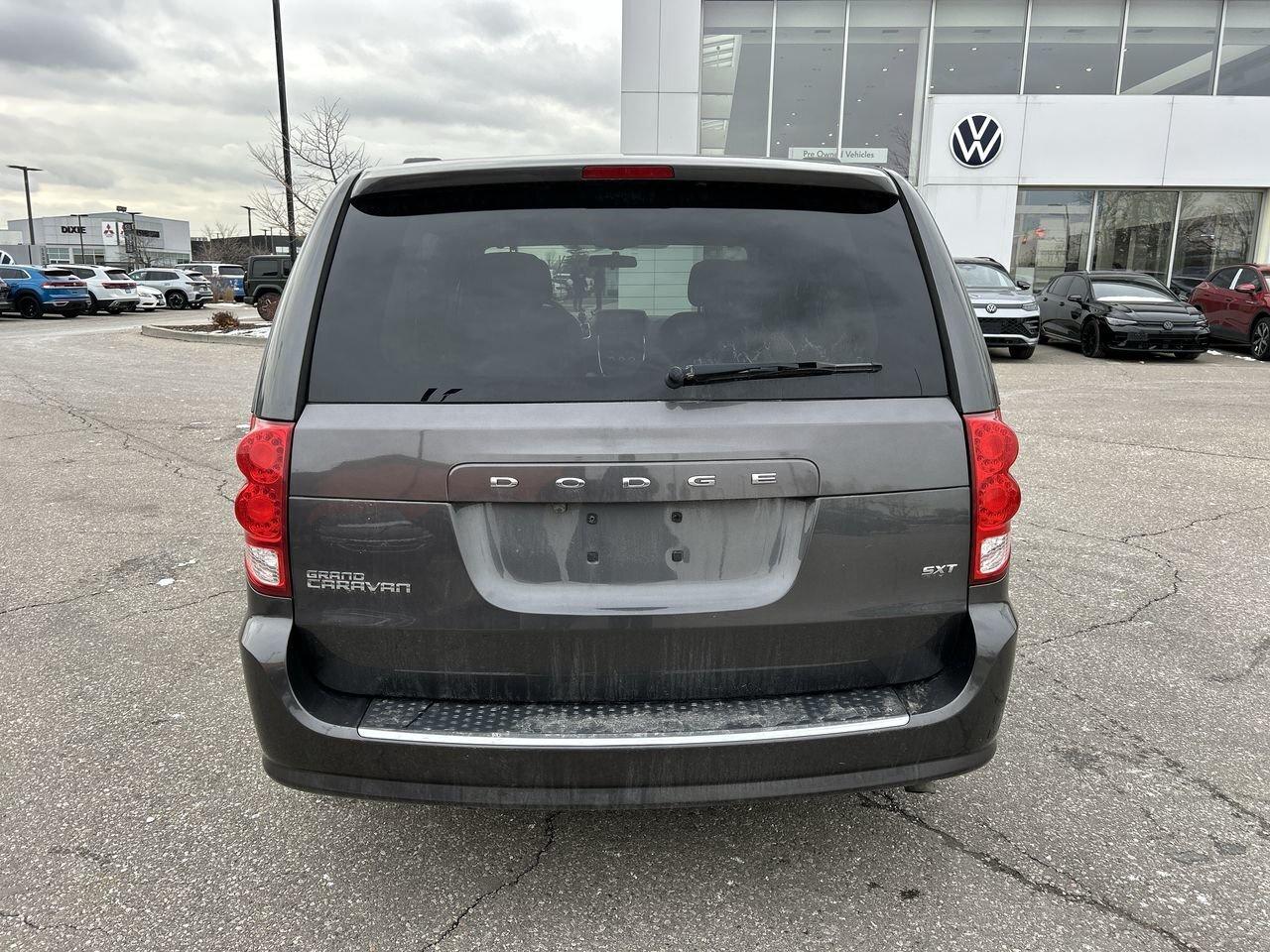 2016 Dodge Grand Caravan SE / SXT One Owner  Clean Carfax  7 Seater  Keyles Photo