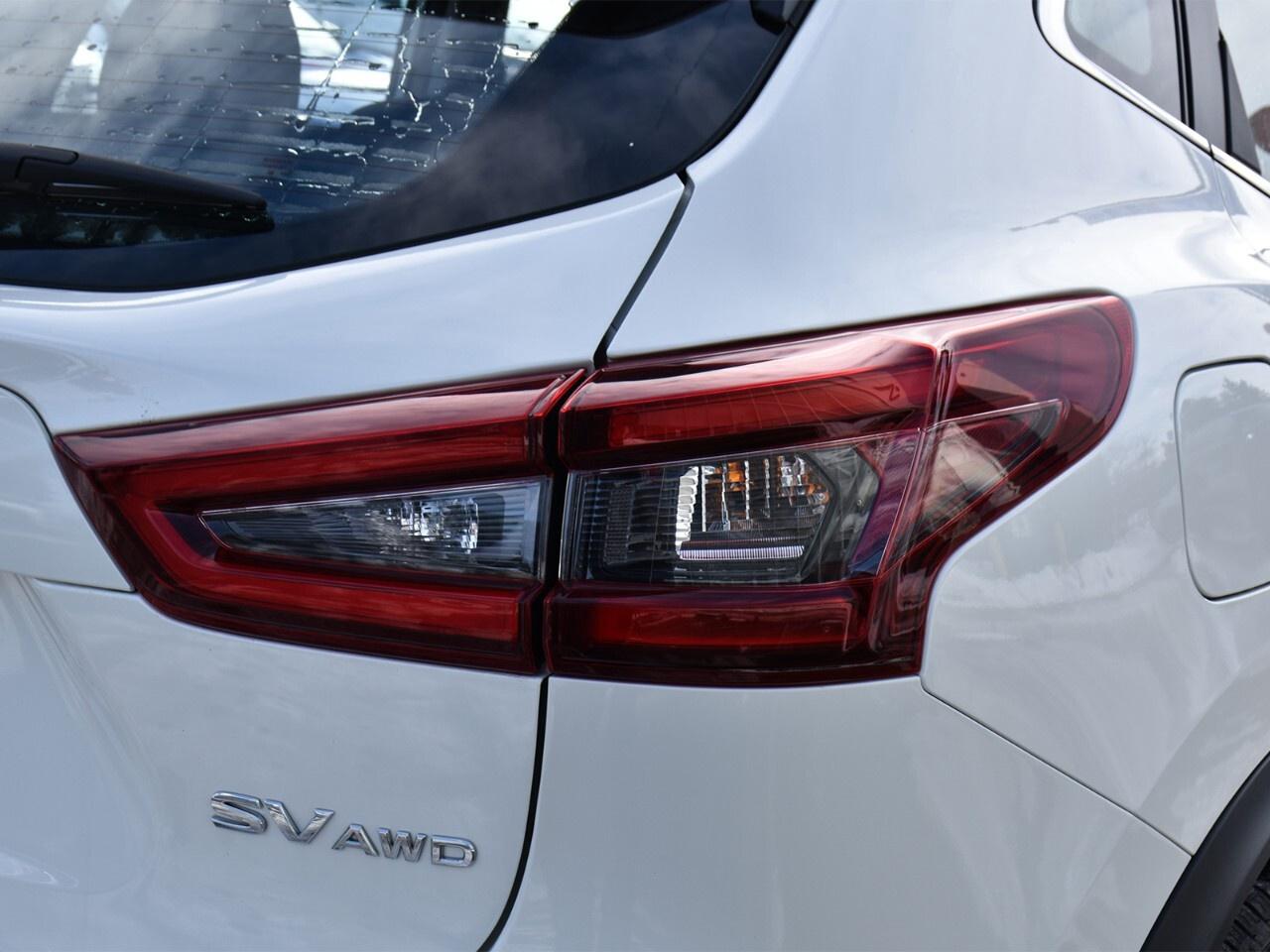 2023 Nissan Qashqai AWD SV CVT, APPLE CARPLAY, HEATED SEATS Photo