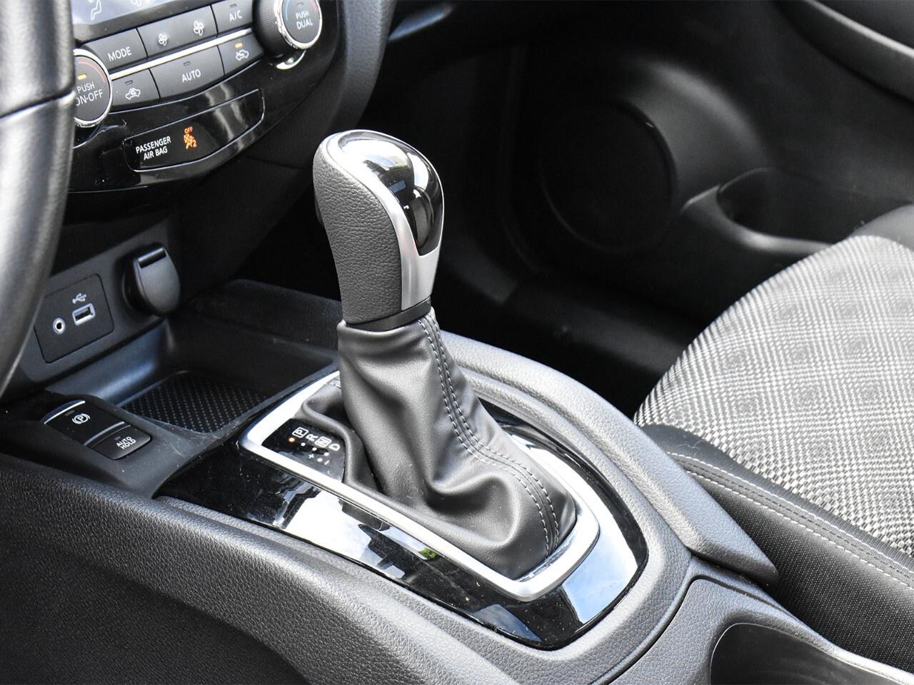 2023 Nissan Qashqai AWD SV CVT, APPLE CARPLAY, HEATED SEATS Photo