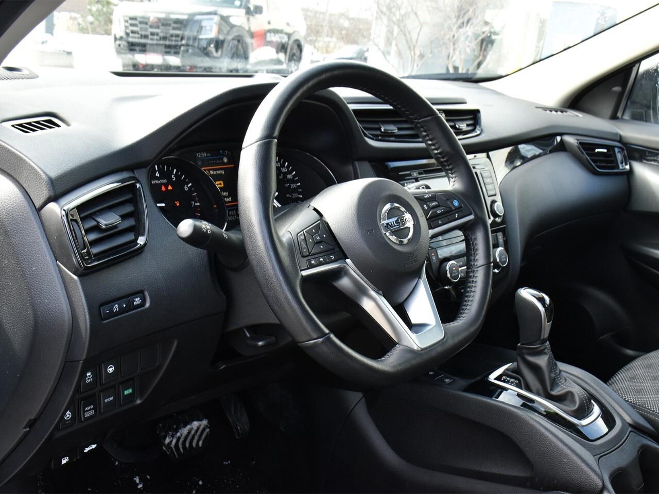 2023 Nissan Qashqai AWD SV CVT, APPLE CARPLAY, HEATED SEATS Photo