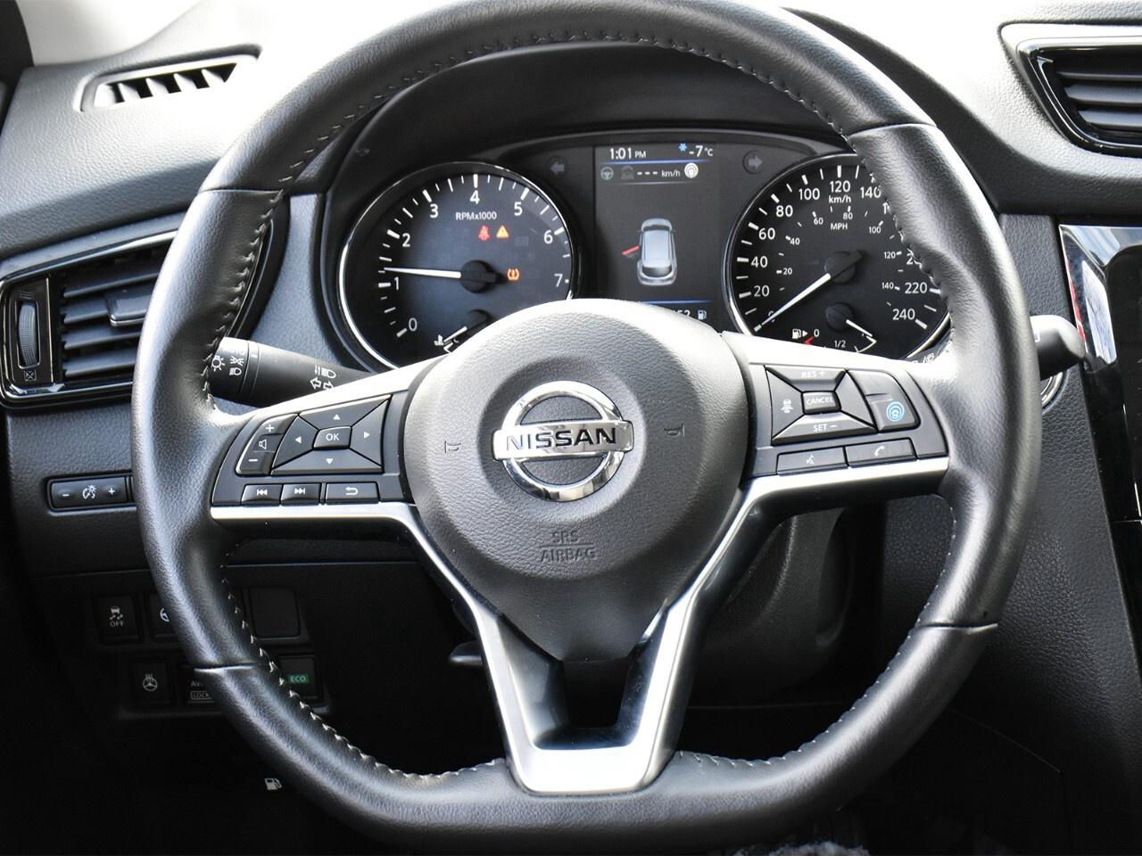 2023 Nissan Qashqai AWD SV CVT, APPLE CARPLAY, HEATED SEATS Photo