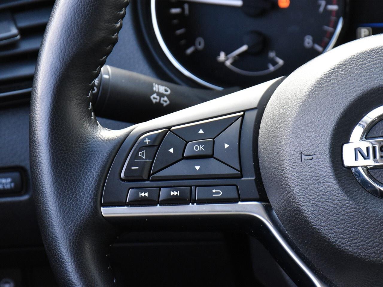 2023 Nissan Qashqai AWD SV CVT, APPLE CARPLAY, HEATED SEATS Photo