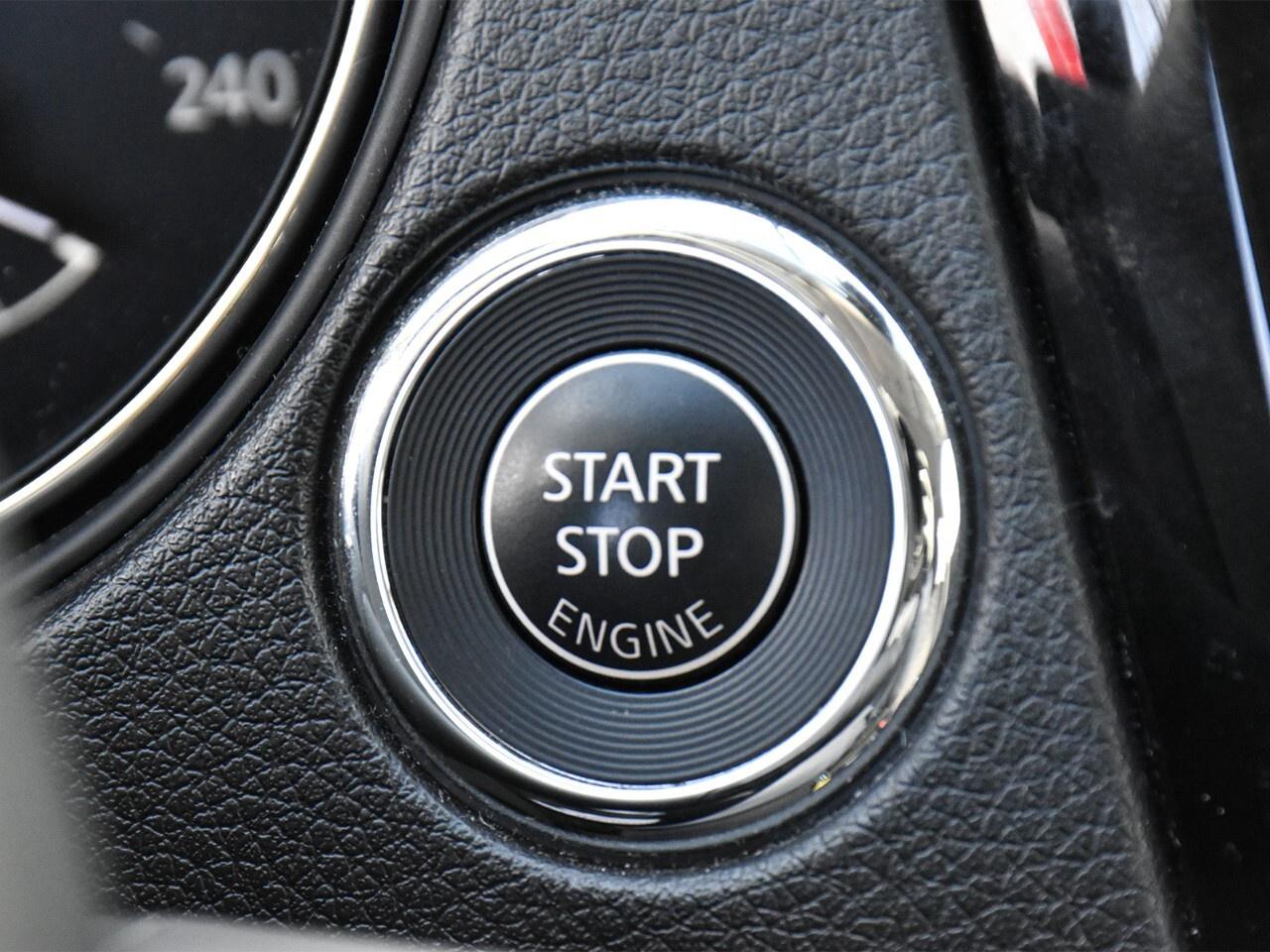 2023 Nissan Qashqai AWD SV CVT, APPLE CARPLAY, HEATED SEATS Photo