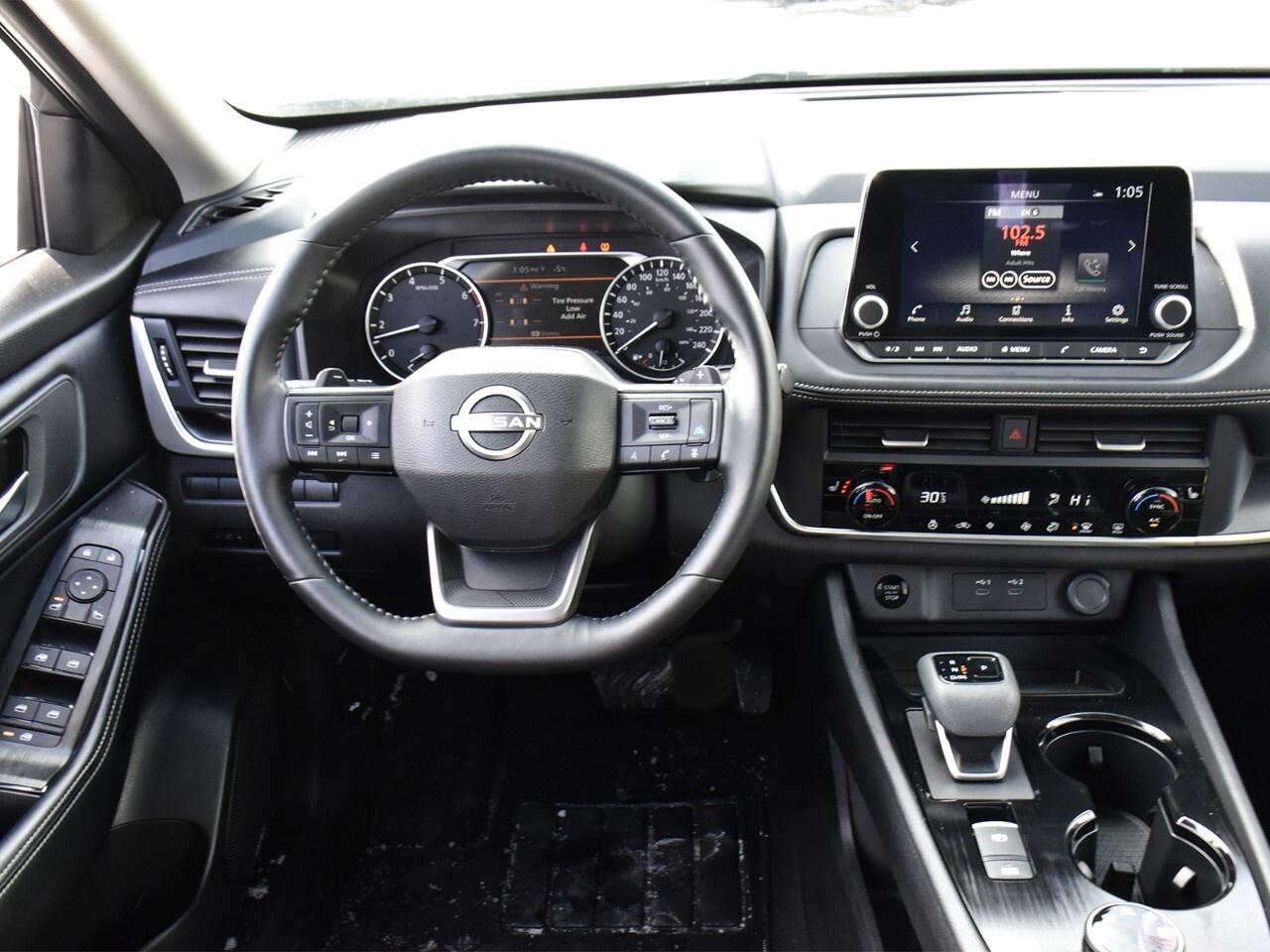 2025 Nissan Rogue AWD SV MOONROOF, LIKE NEW, APPLE CARPLAY Photo