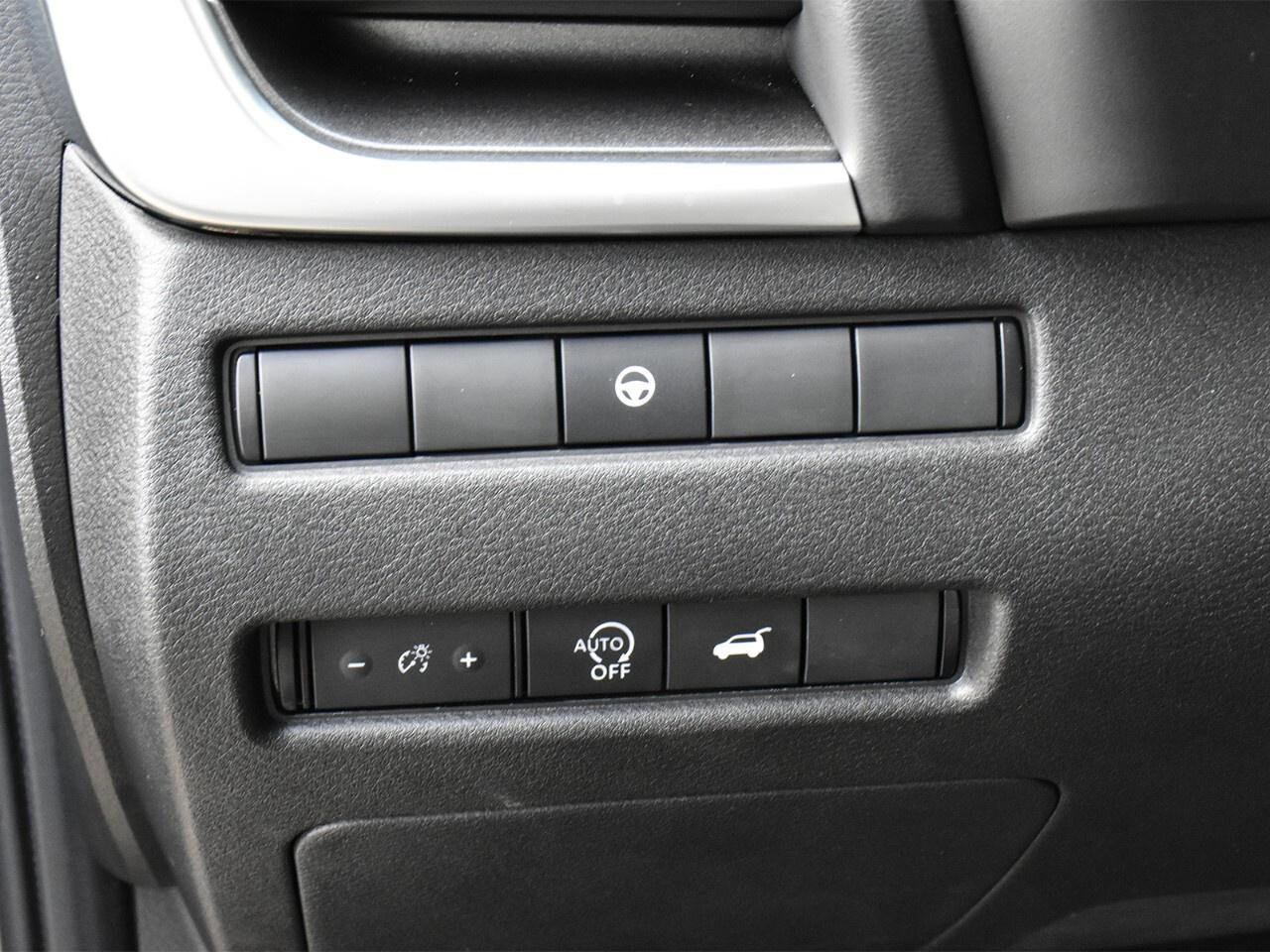 2025 Nissan Rogue AWD SV MOONROOF, LIKE NEW, APPLE CARPLAY Photo