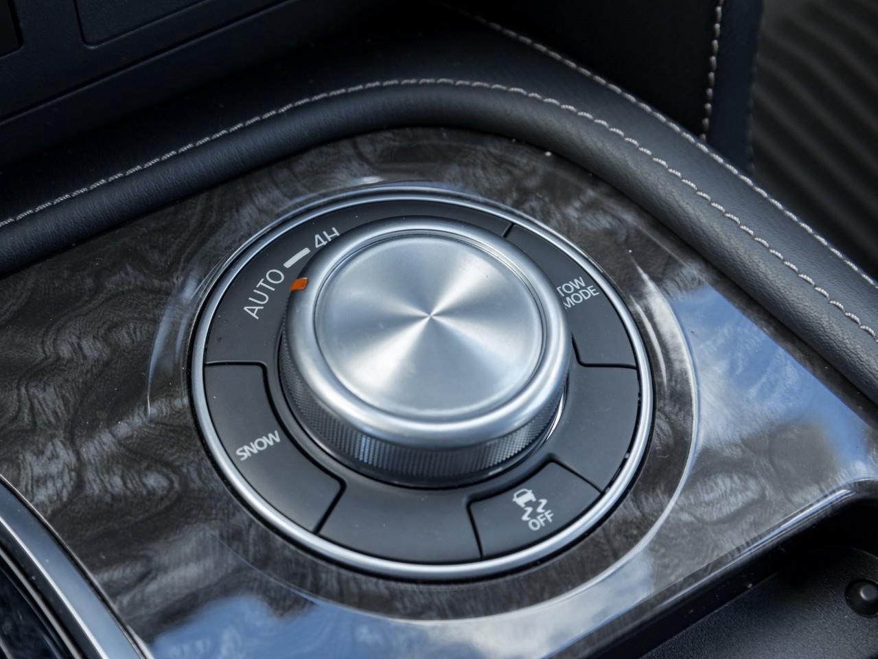 2024 Nissan Armada Platinum Photo