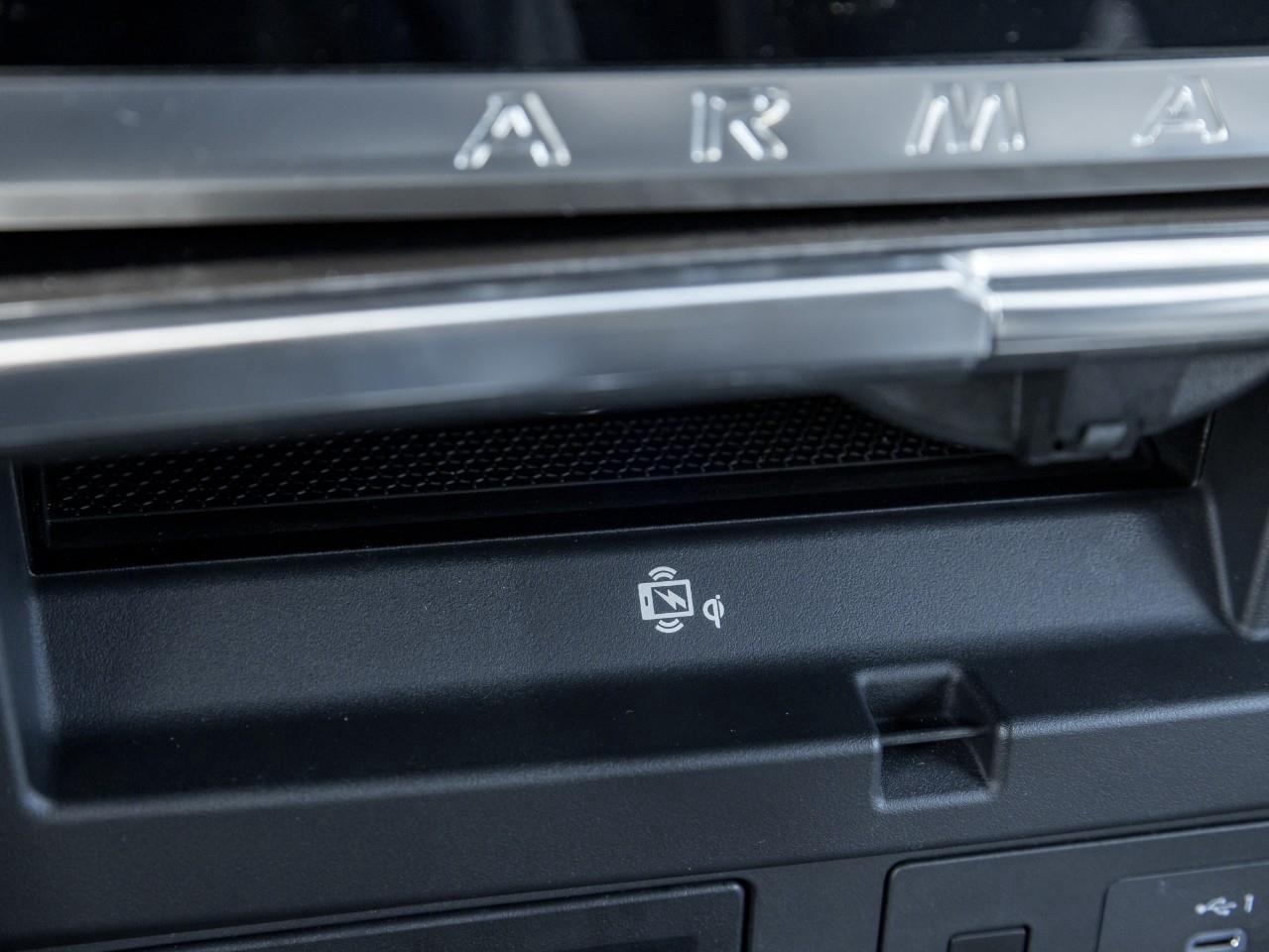 2024 Nissan Armada Platinum Photo