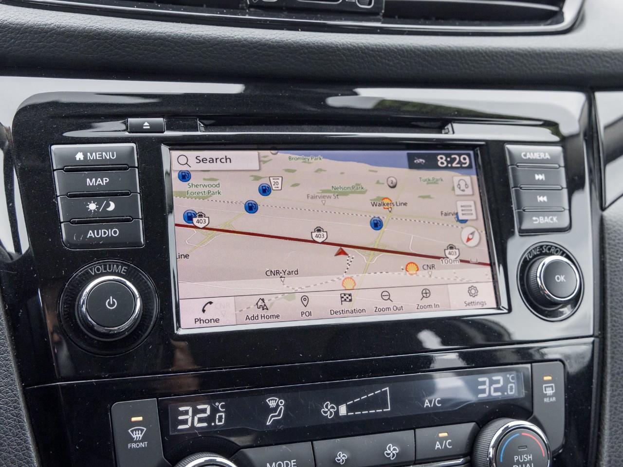 2023 Nissan Qashqai SL Photo