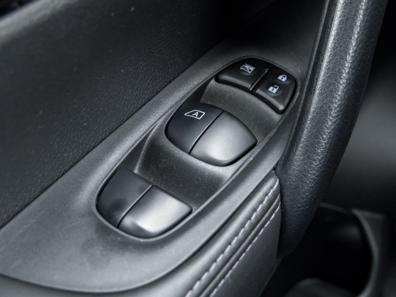 2023 Nissan Qashqai SL Photo