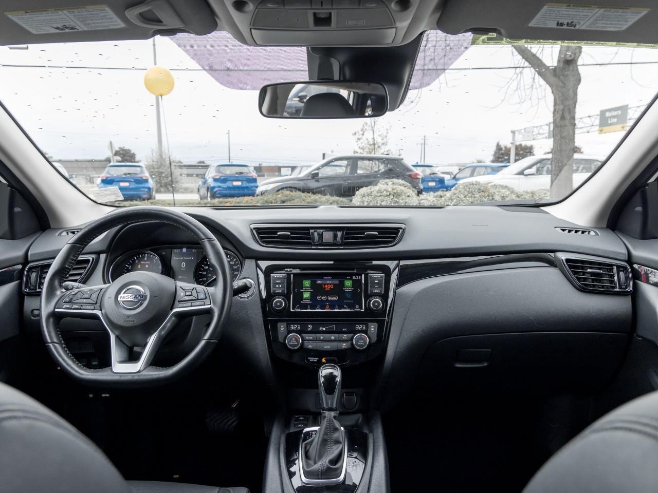 2023 Nissan Qashqai SL Photo