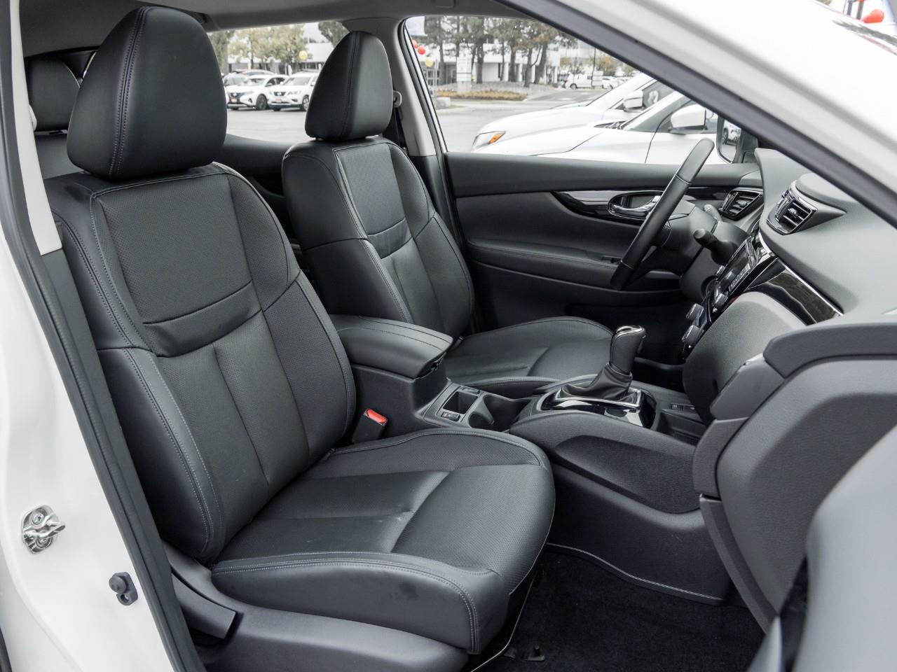 2023 Nissan Qashqai SL Photo