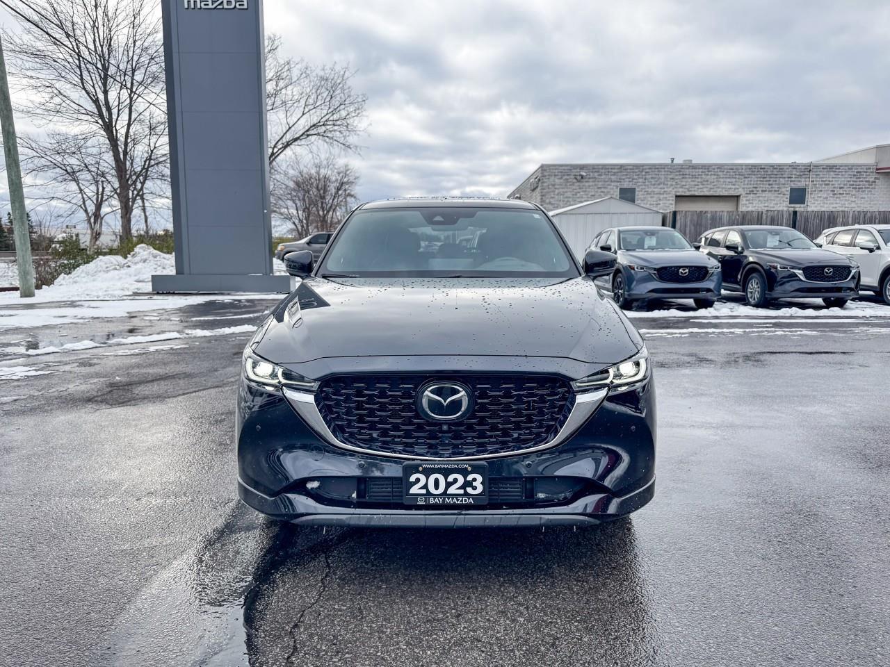 2023 Mazda CX-5 Signature Photo2