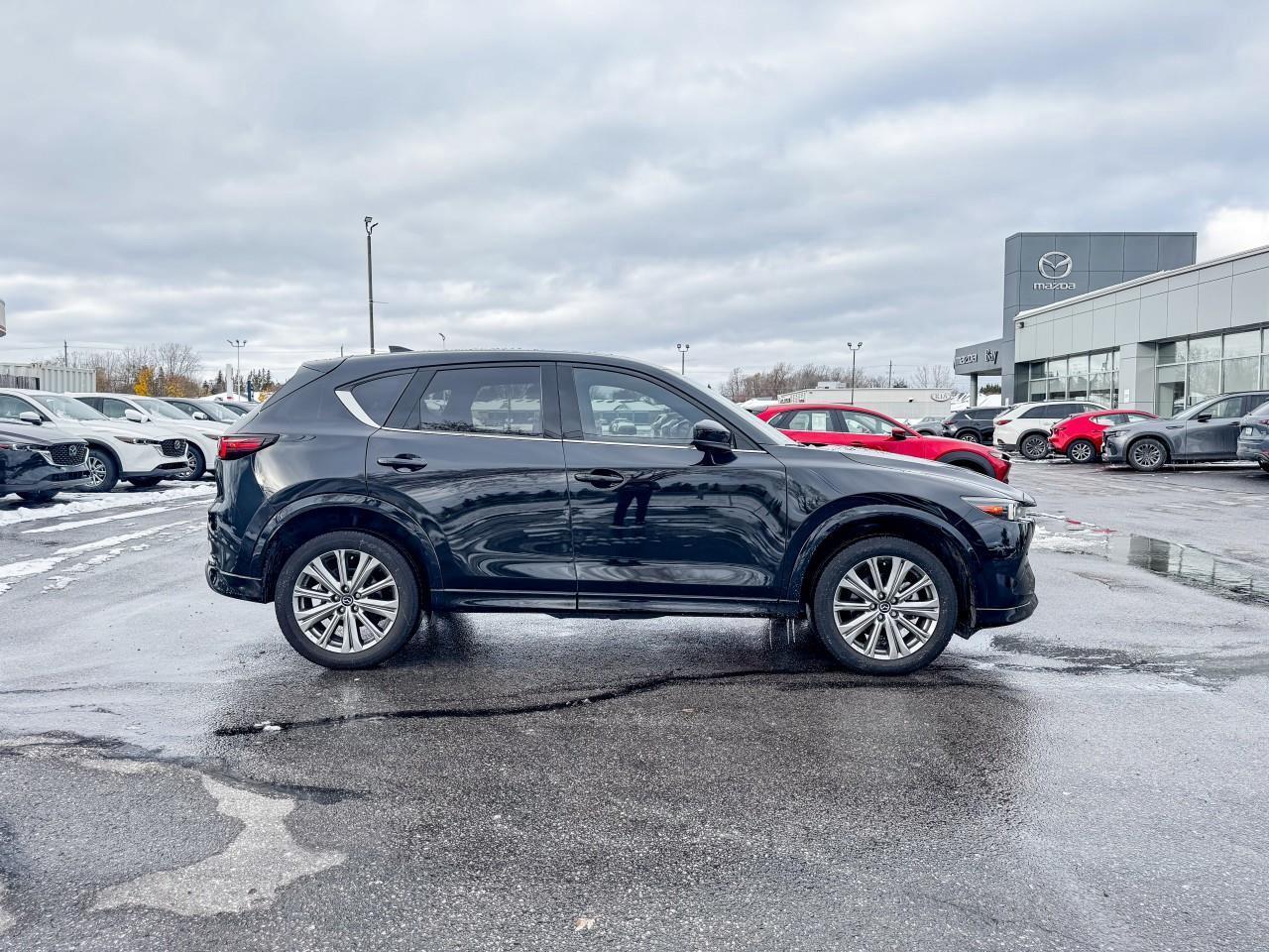 2023 Mazda CX-5 Signature Photo