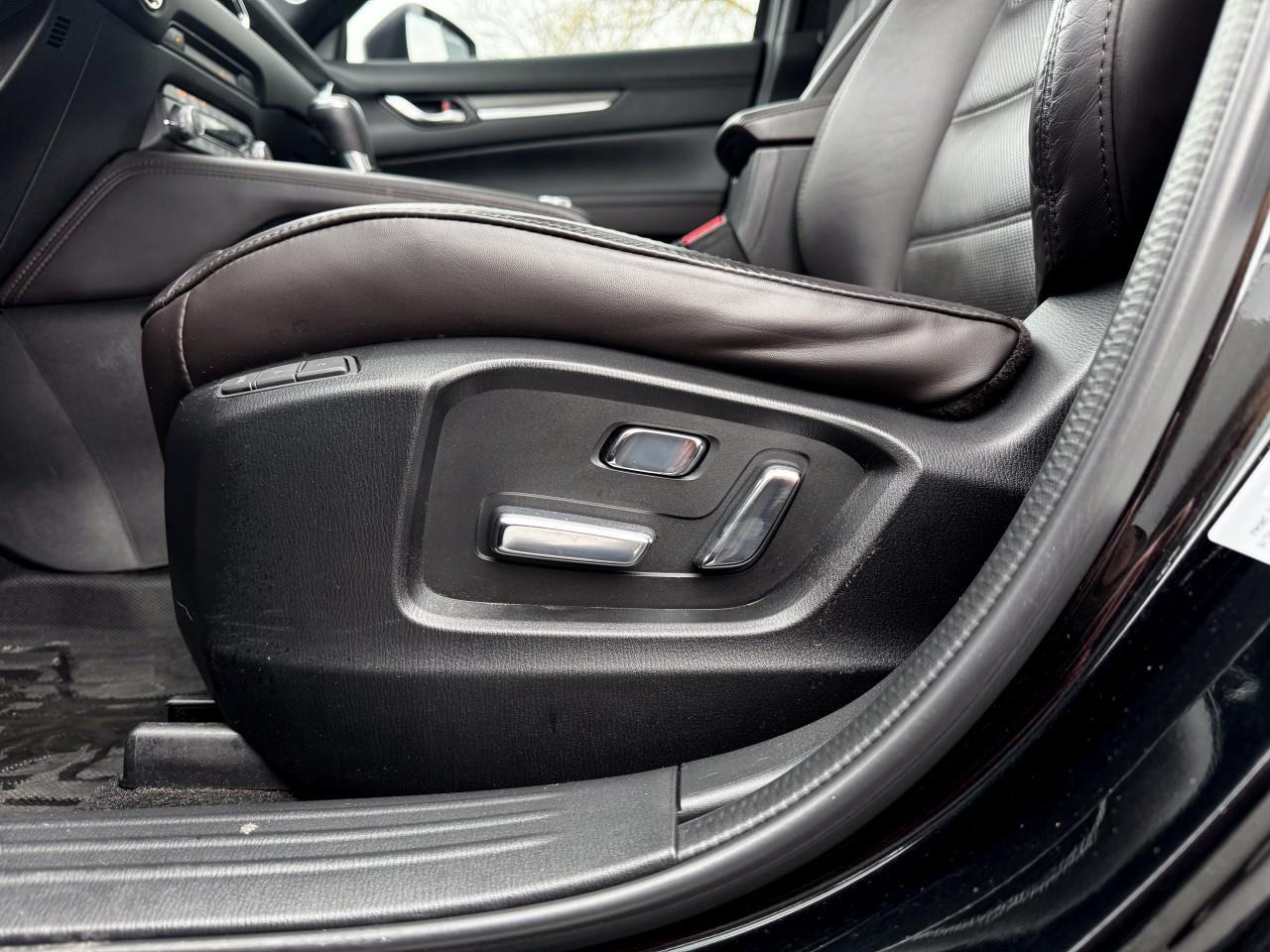 2023 Mazda CX-5 Signature Photo