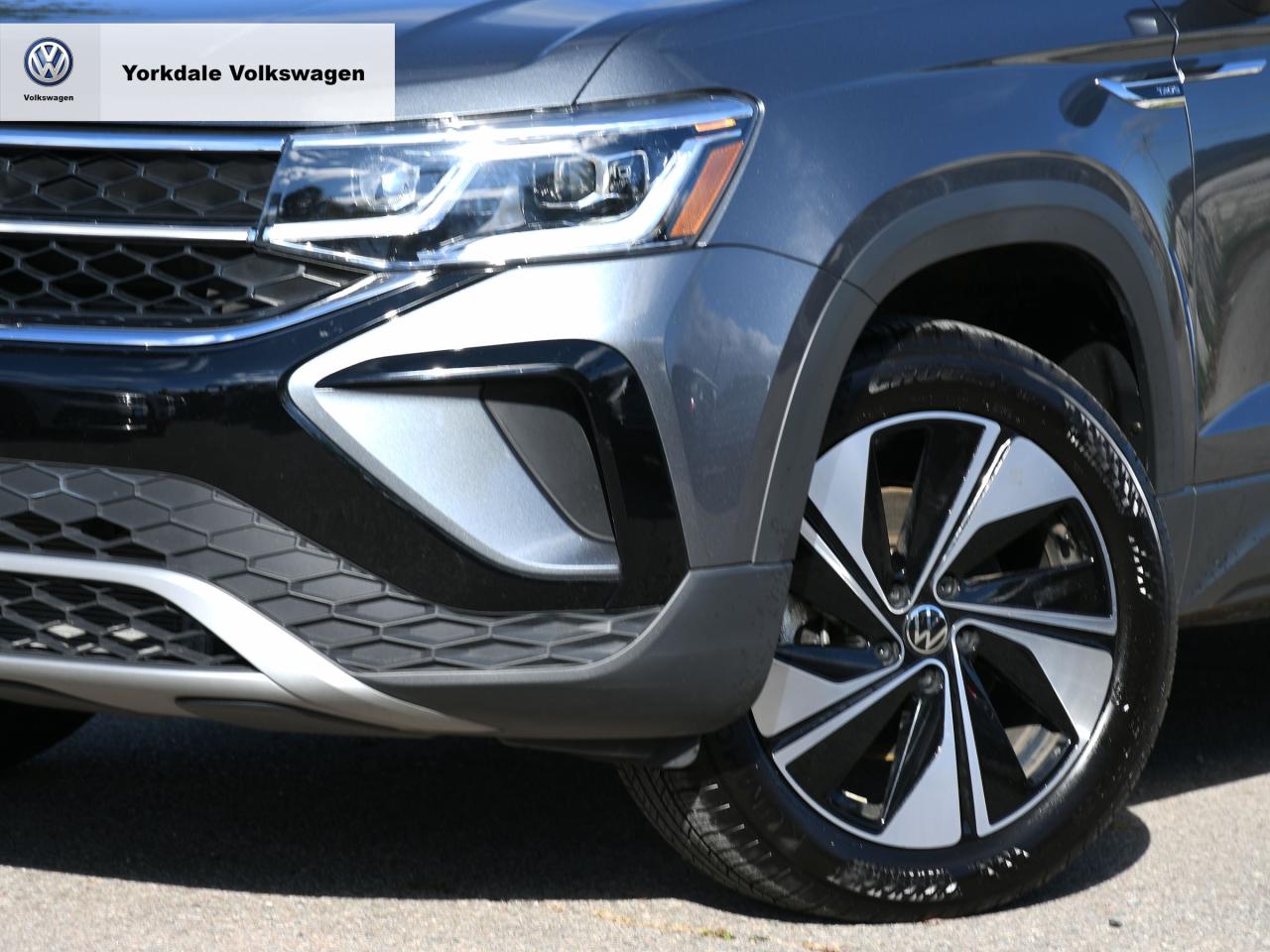 2024 Volkswagen Taos  Photo