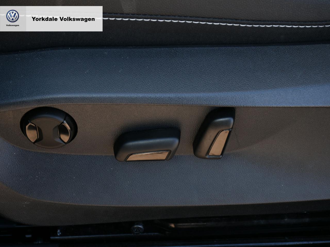 2024 Volkswagen Taos  Photo