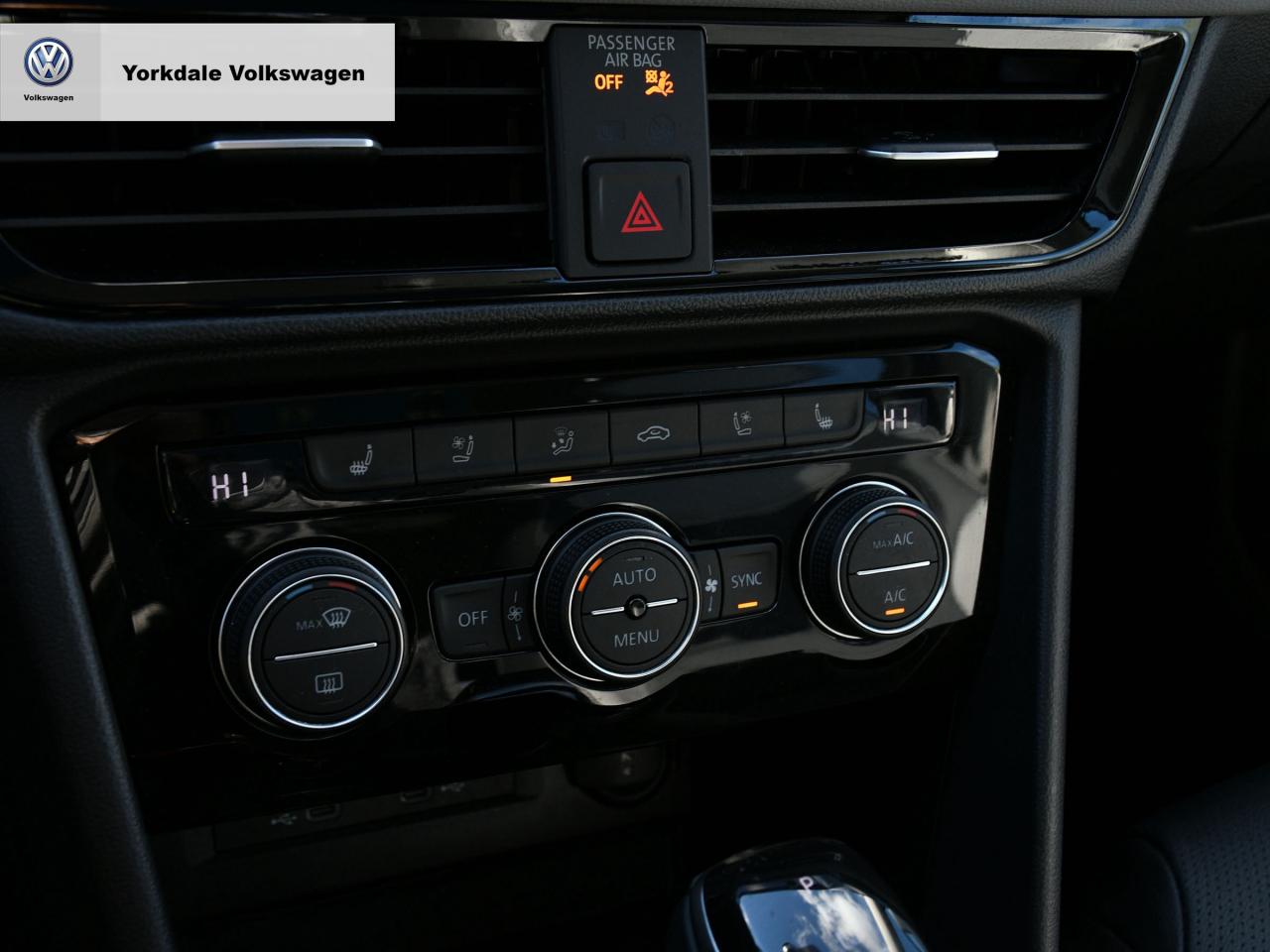 2024 Volkswagen Taos  Photo