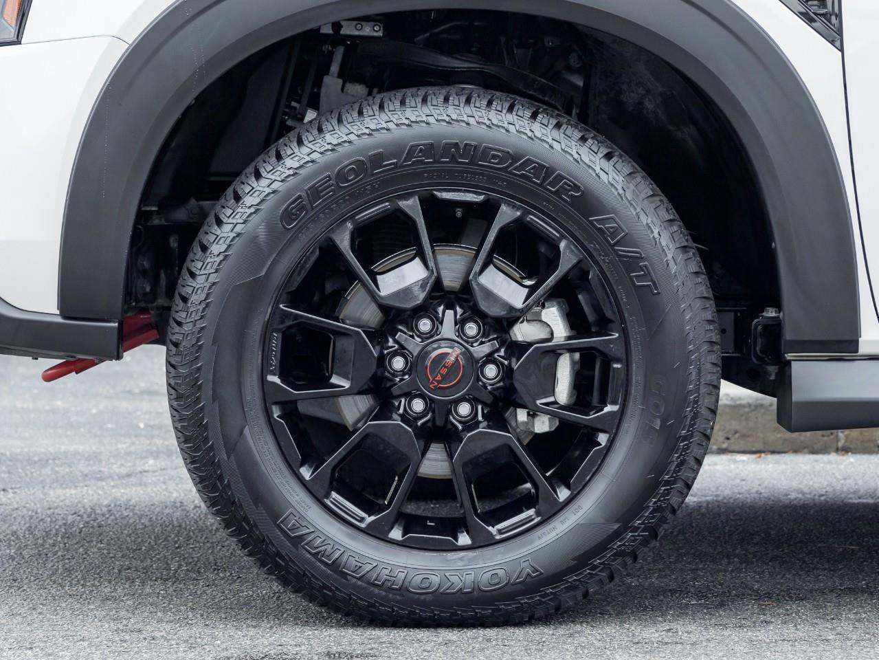 2025 Nissan Armada PRO-4X Photo3