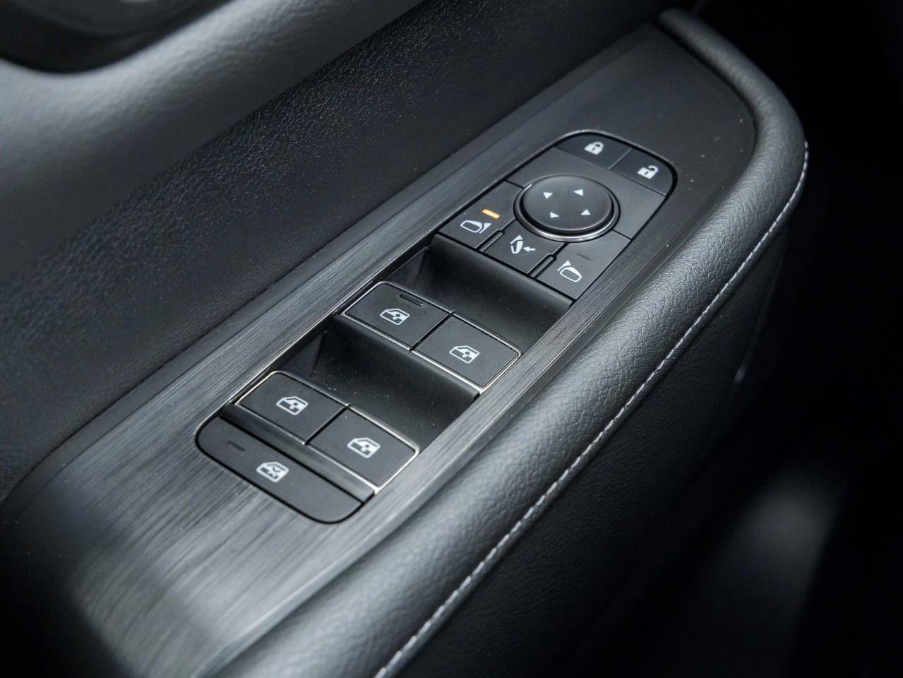 2025 Nissan Armada PRO-4X Photo