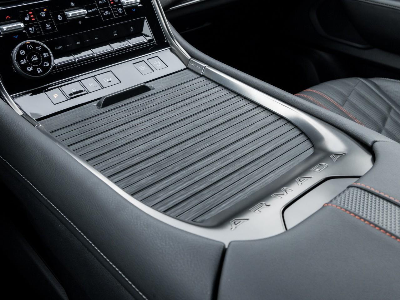 2025 Nissan Armada PRO-4X Photo