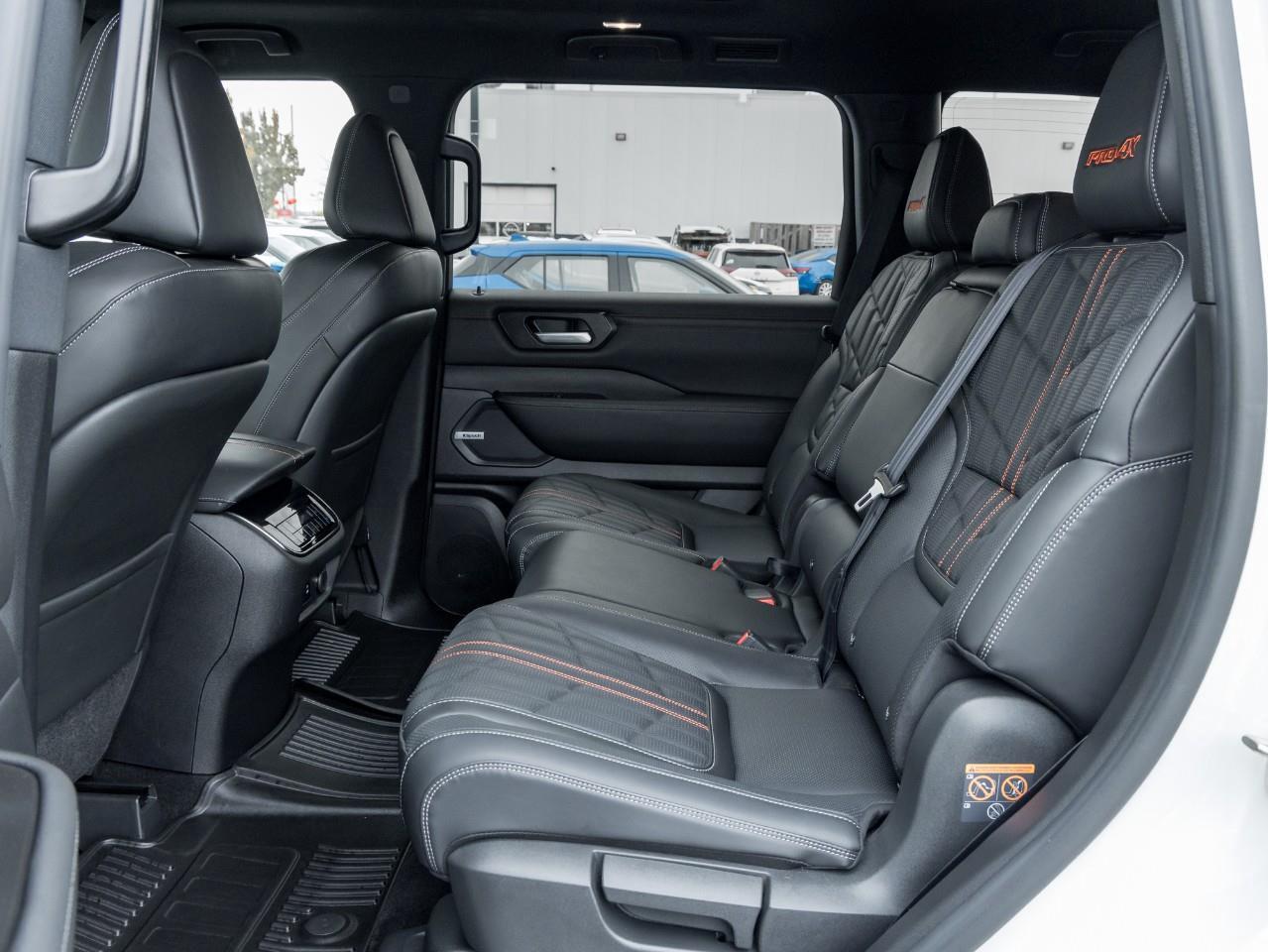 2025 Nissan Armada PRO-4X Photo