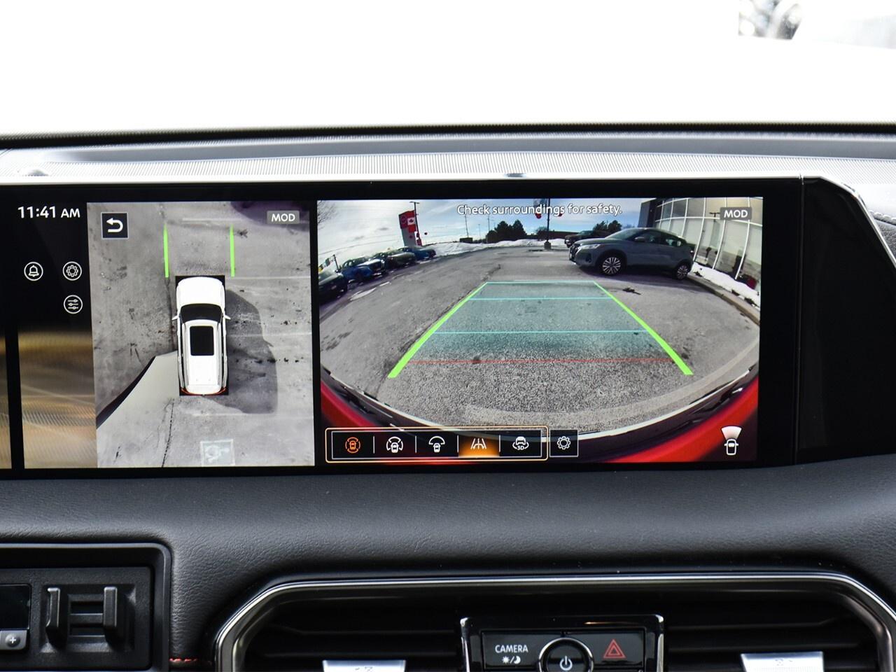 2025 Nissan Armada 4x4 PRO-4X, DEMO CLEARANCE, KLIPSCH AUDIO Photo