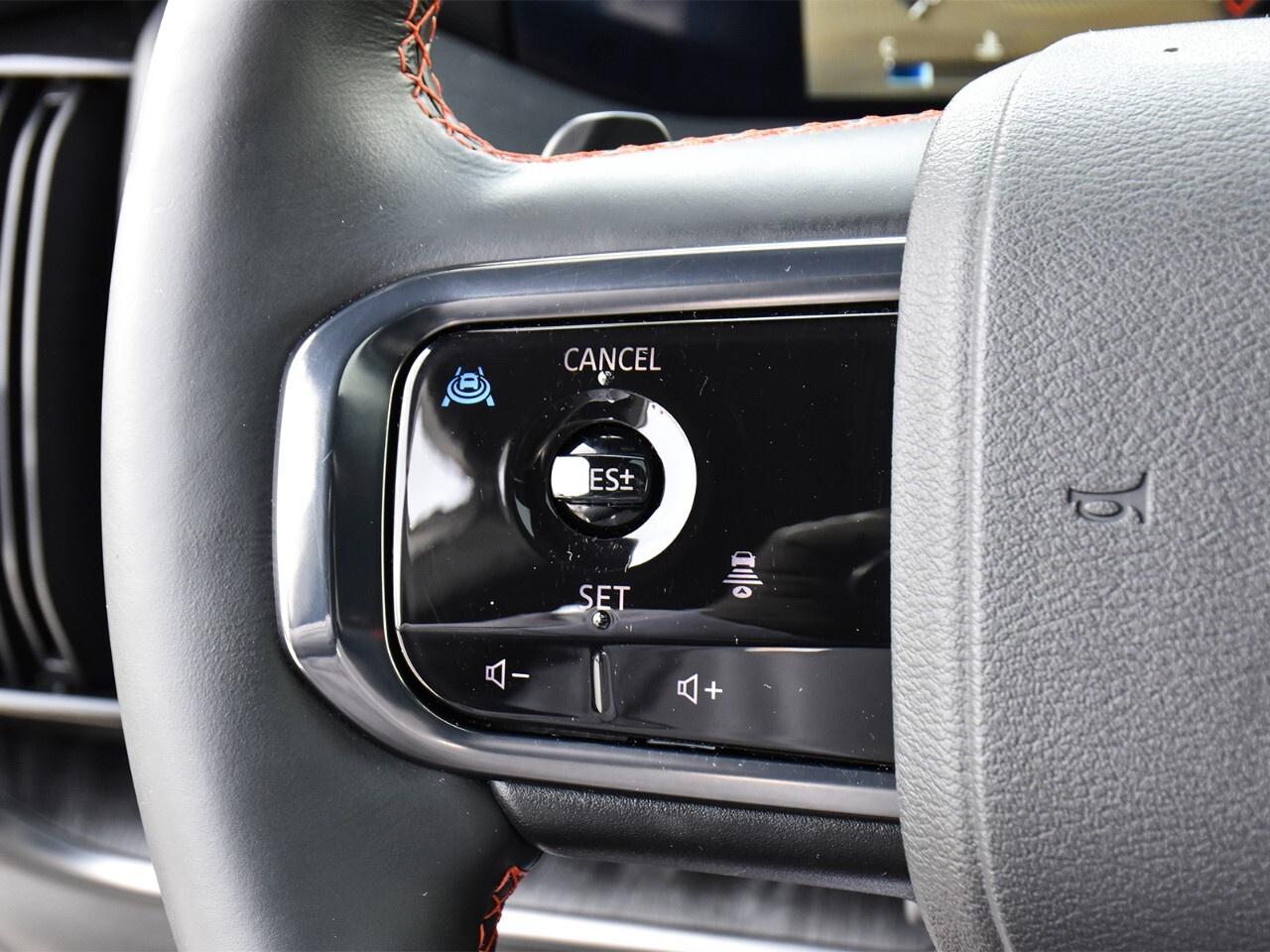 2025 Nissan Armada 4x4 PRO-4X, DEMO CLEARANCE, KLIPSCH AUDIO Photo