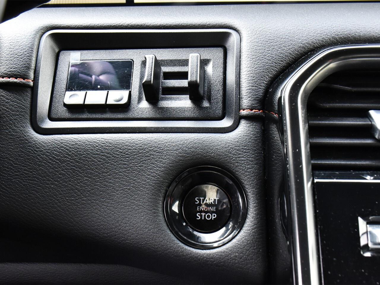 2025 Nissan Armada 4x4 PRO-4X, DEMO CLEARANCE, KLIPSCH AUDIO Photo