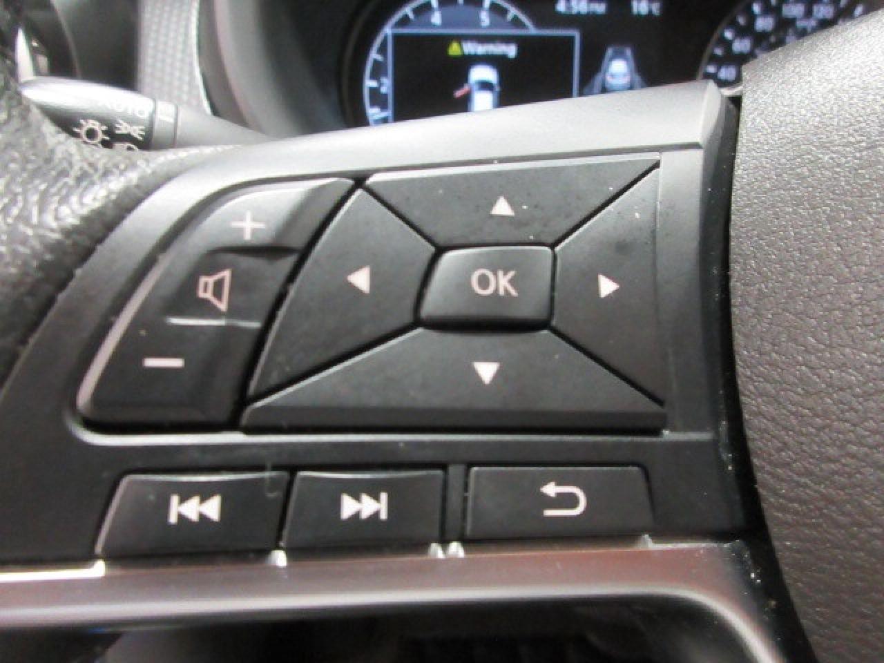 2024 Nissan Kicks SV, HTD. SEATS, APPLE/ANDROID, BT, CAMERA, 44K! Photo