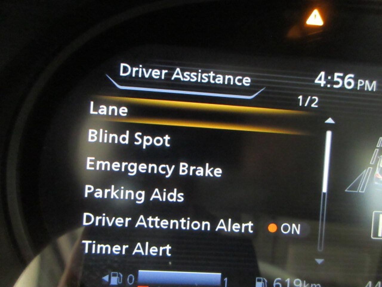 2024 Nissan Kicks SV, HTD. SEATS, APPLE/ANDROID, BT, CAMERA, 44K! Photo