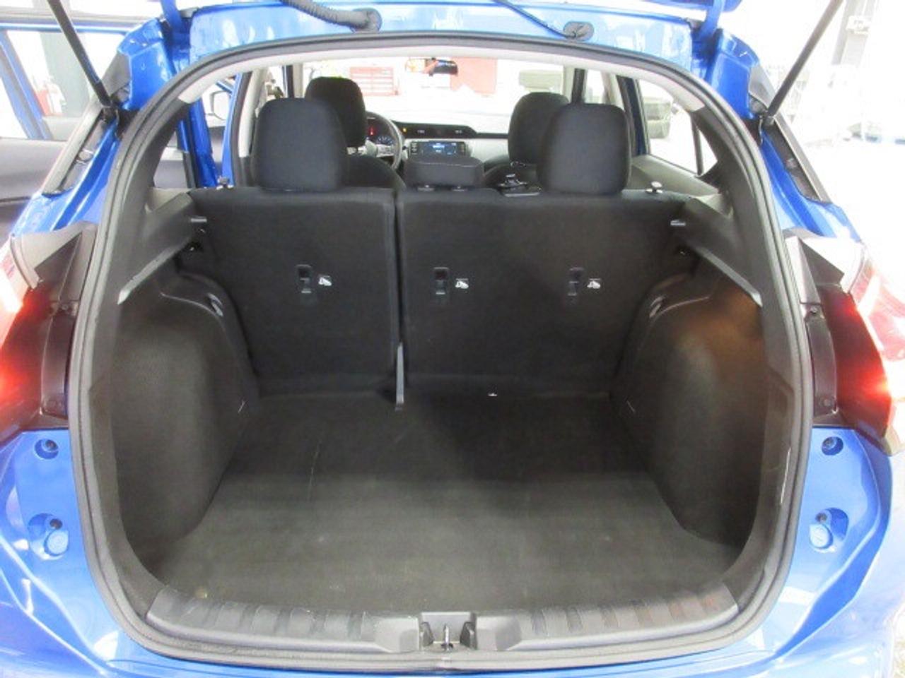 2024 Nissan Kicks SV, HTD. SEATS, APPLE/ANDROID, BT, CAMERA, 44K! Photo