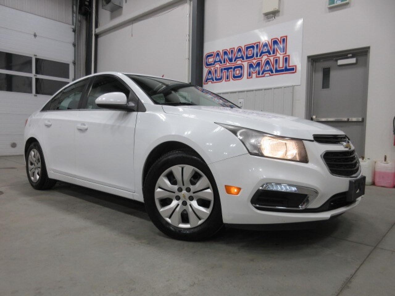 2016 Chevrolet Cruze LT, ROOF, A/C, AUTOSTART, CAMERA, JUST 131K! Photo