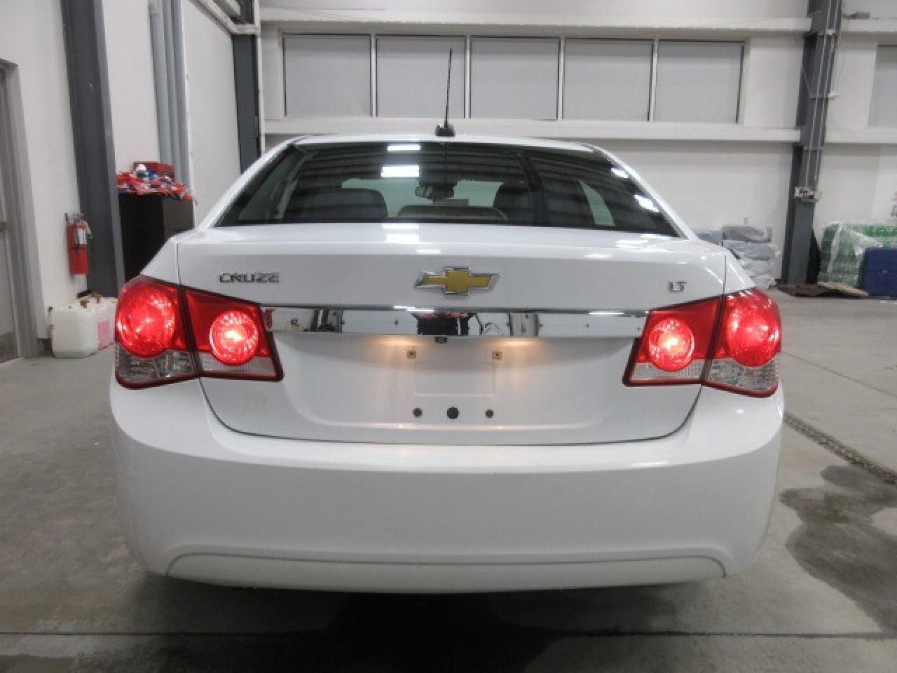 2016 Chevrolet Cruze LT, ROOF, A/C, AUTOSTART, CAMERA, JUST 131K! Photo