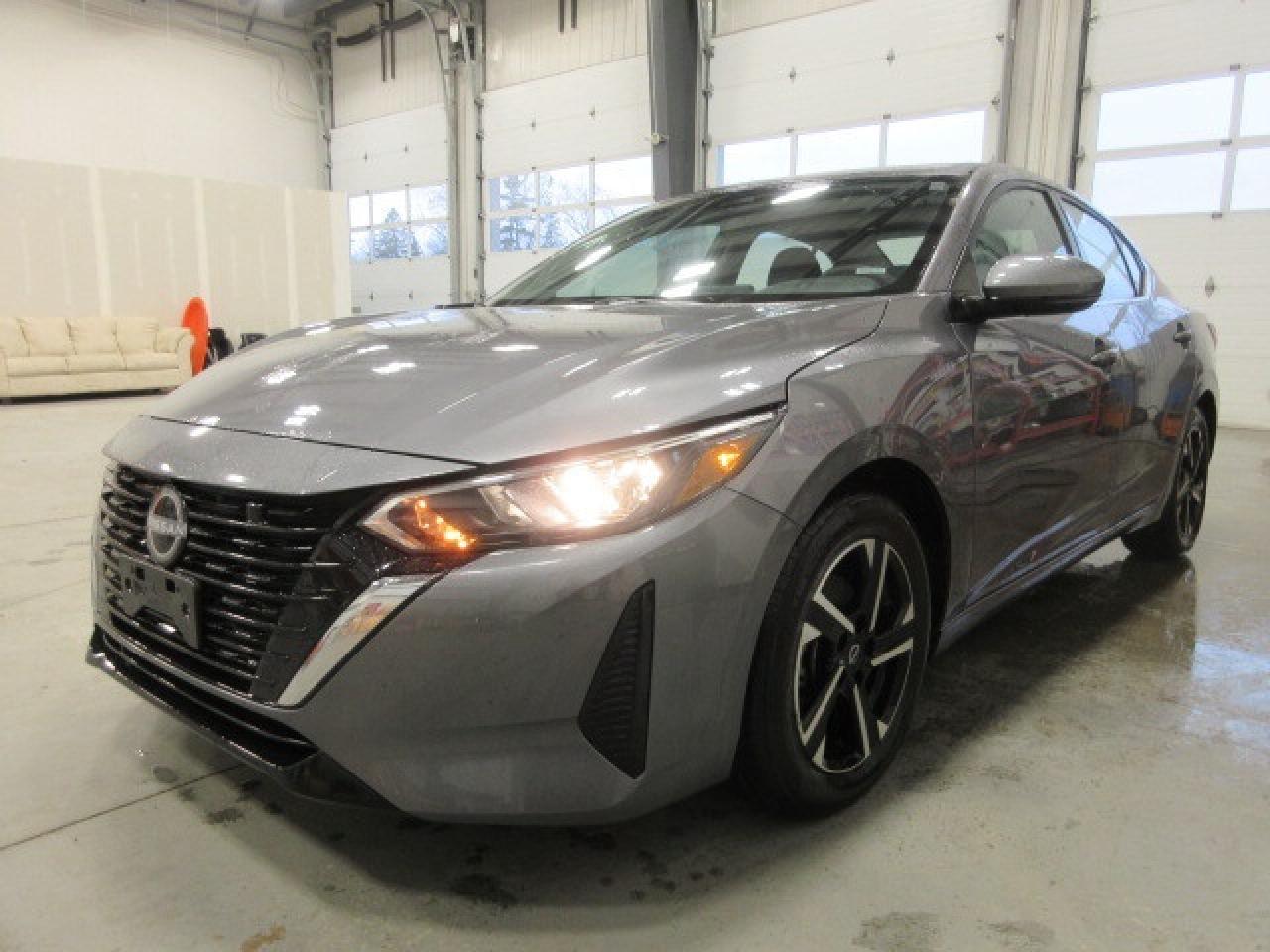 2024 Nissan Sentra SV, HTD. SEATS, ALLOYS, A/C, APPLE/ANDROID, 64K! Photo