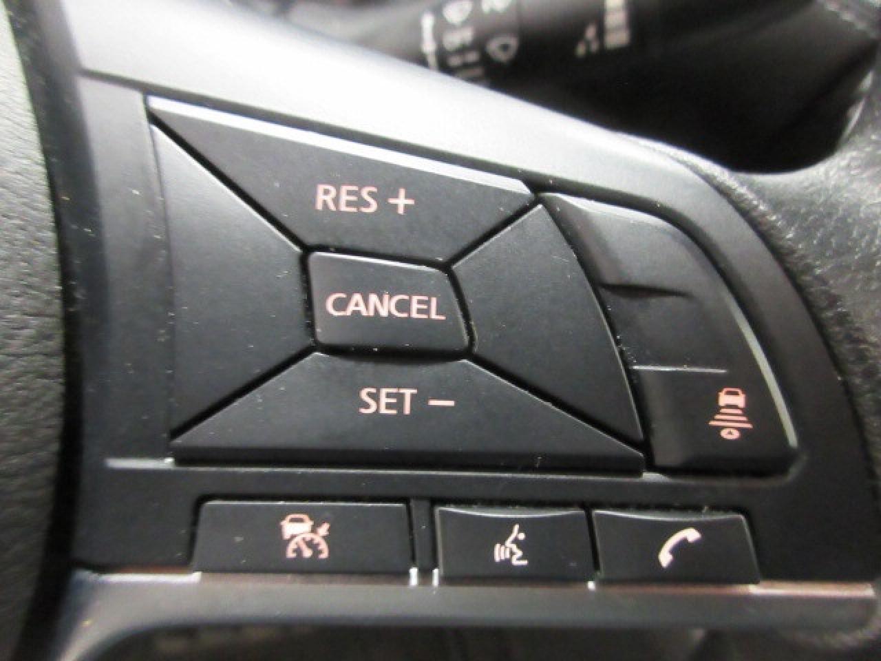 2024 Nissan Sentra SV, HTD. SEATS, ALLOYS, A/C, APPLE/ANDROID, 64K! Photo