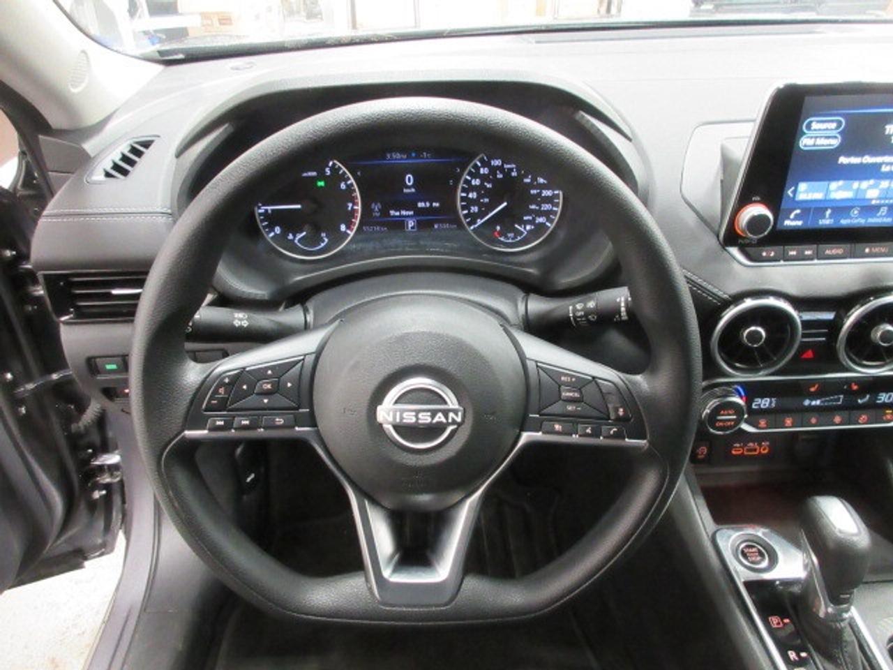 2024 Nissan Sentra SV, HTD. SEATS, ALLOYS, A/C, APPLE/ANDROID, 64K! Photo