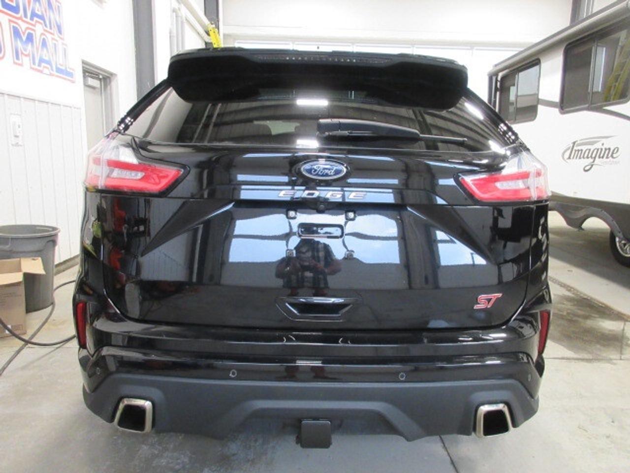 2022 Ford Edge ST AWD, NAV, ROOF, LEATHER, APPLE/ANDROID, 37K! Photo