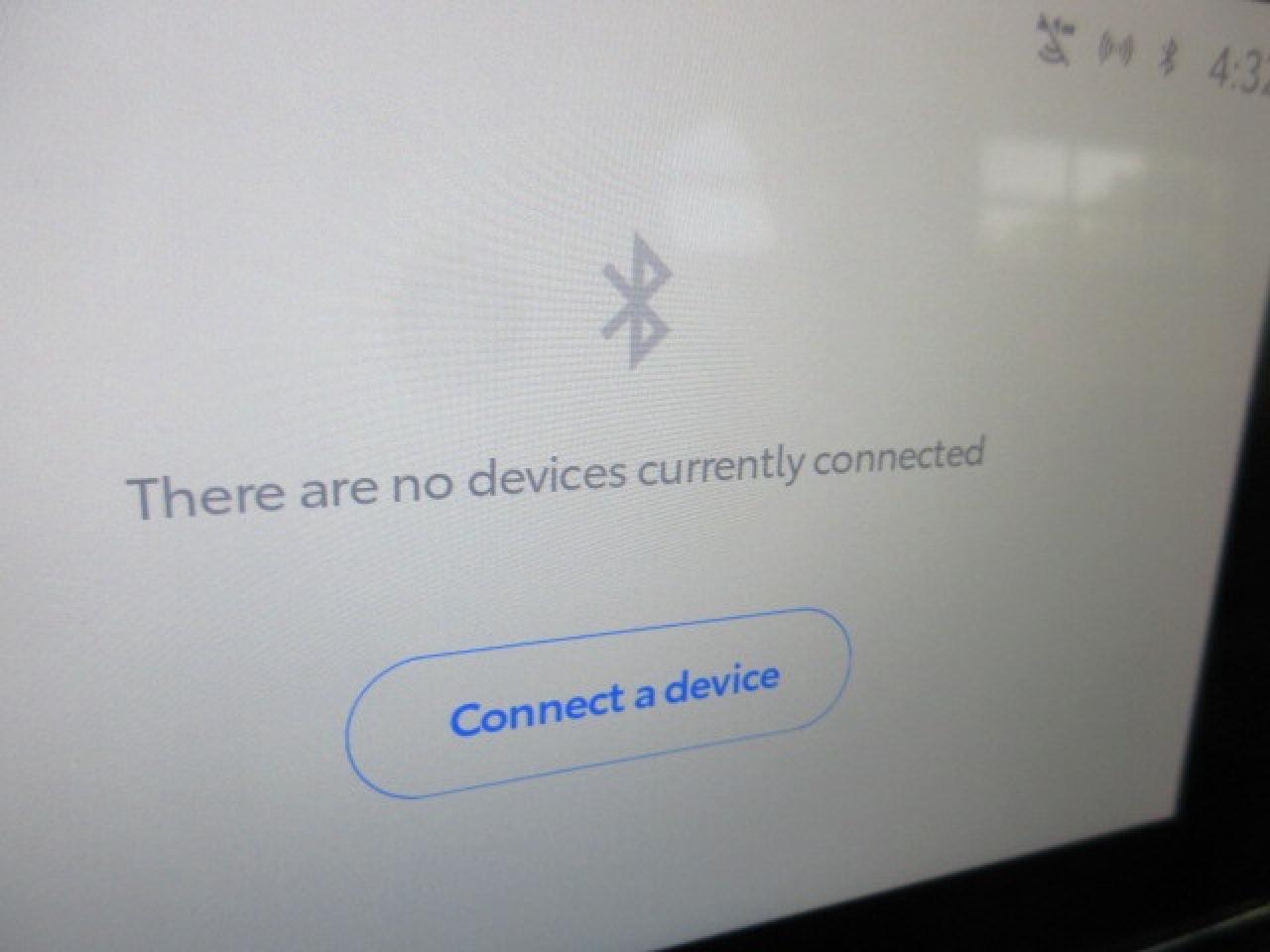 2023 Toyota Corolla Hatchback SE, AUTO, A/C, CAMERA, JUST 41,000 KM! Photo